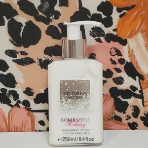 Victoria Secret Bombshell Holiday